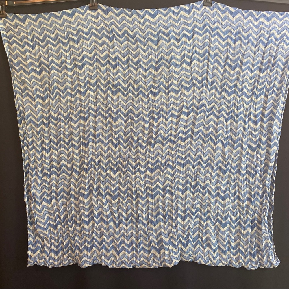 Target Infinity Scarf - Picture 3 of 9